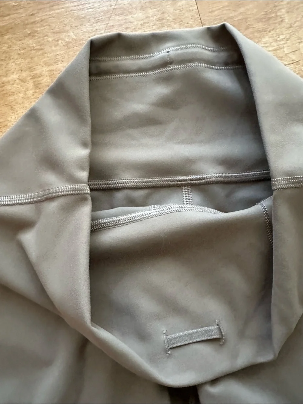 Lululemon Wunder Train HR Crop 23